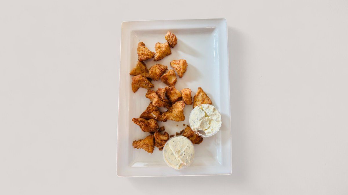 Popcorn-chicken+ with ranch dip