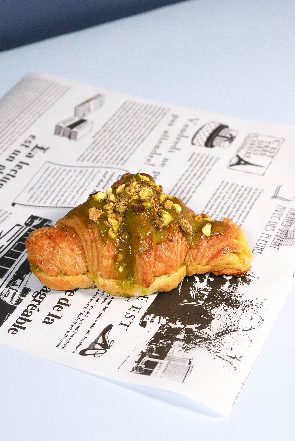 Pistachio Croissant (L)