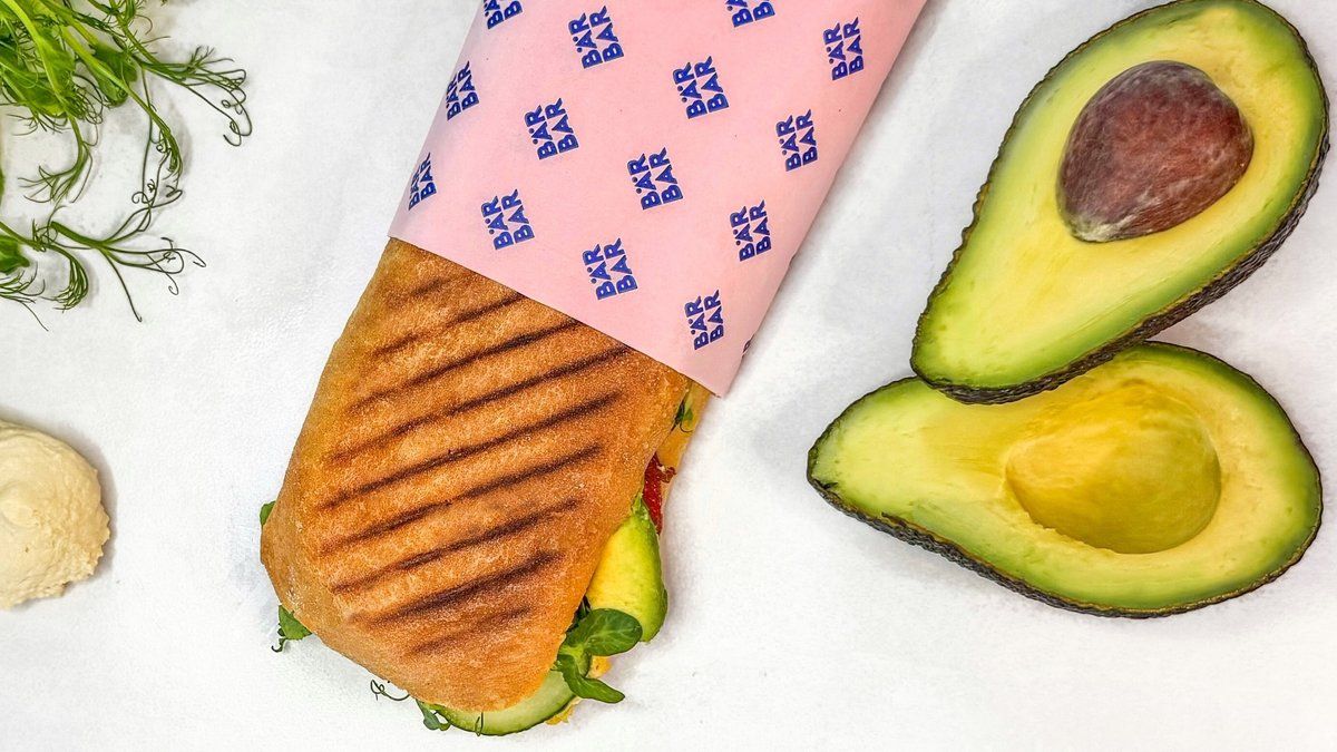 Iso Hummus & Avo Sandwich