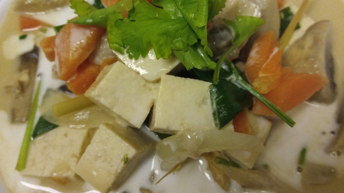 Tom Kha keitto
