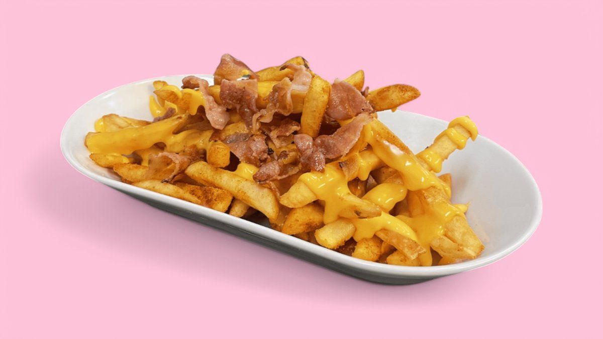 Cheesy Bacon Loaded Fries + 0,33L Soft Drink