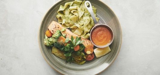 22 Kitchen &amp; Bar