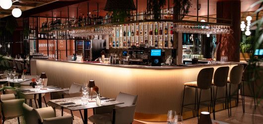 Aroma Bistroo