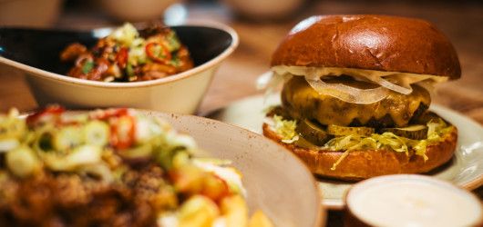 Downtown Bar &amp; Kitchen