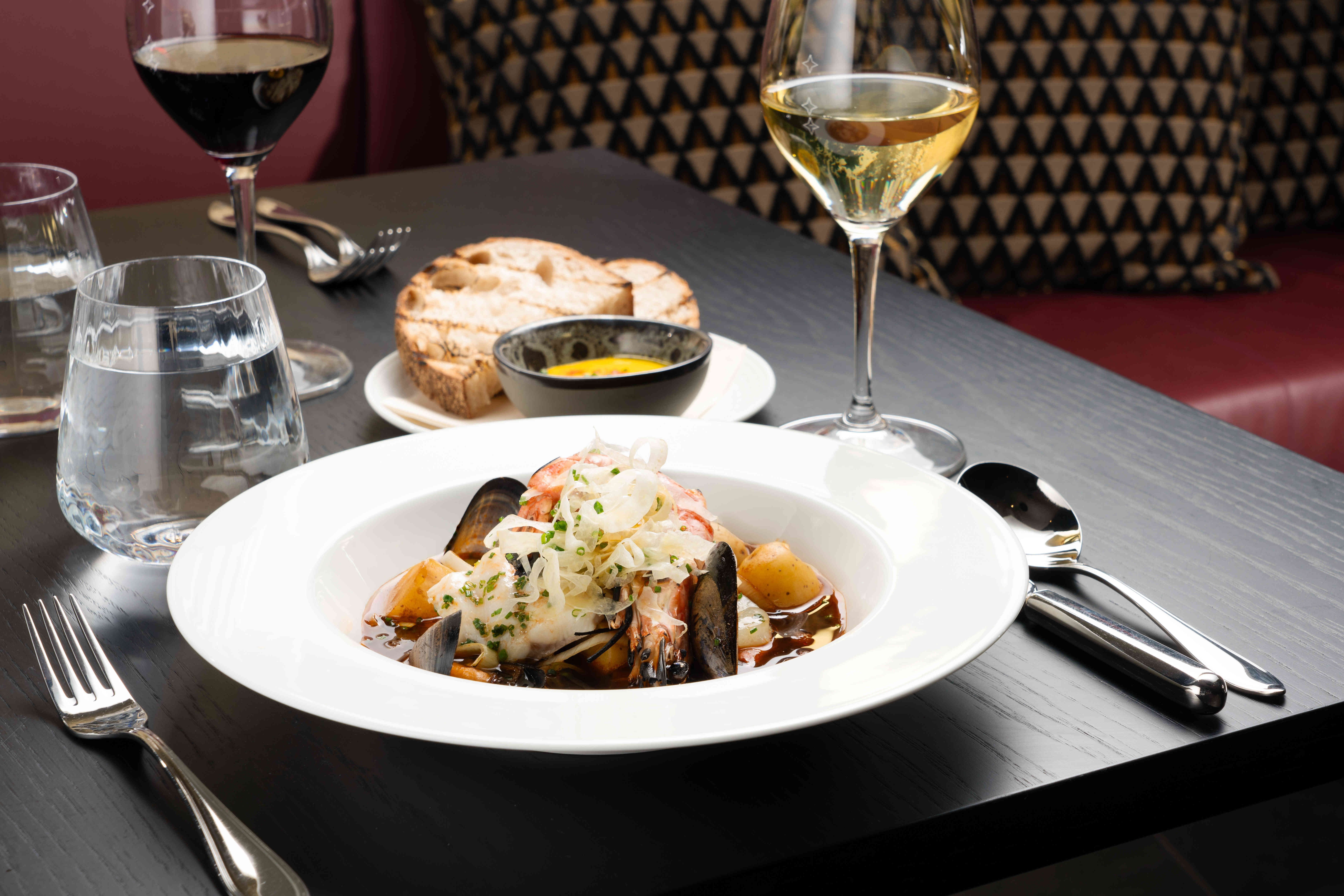 Hansa Cafe Bar & Brasserie
