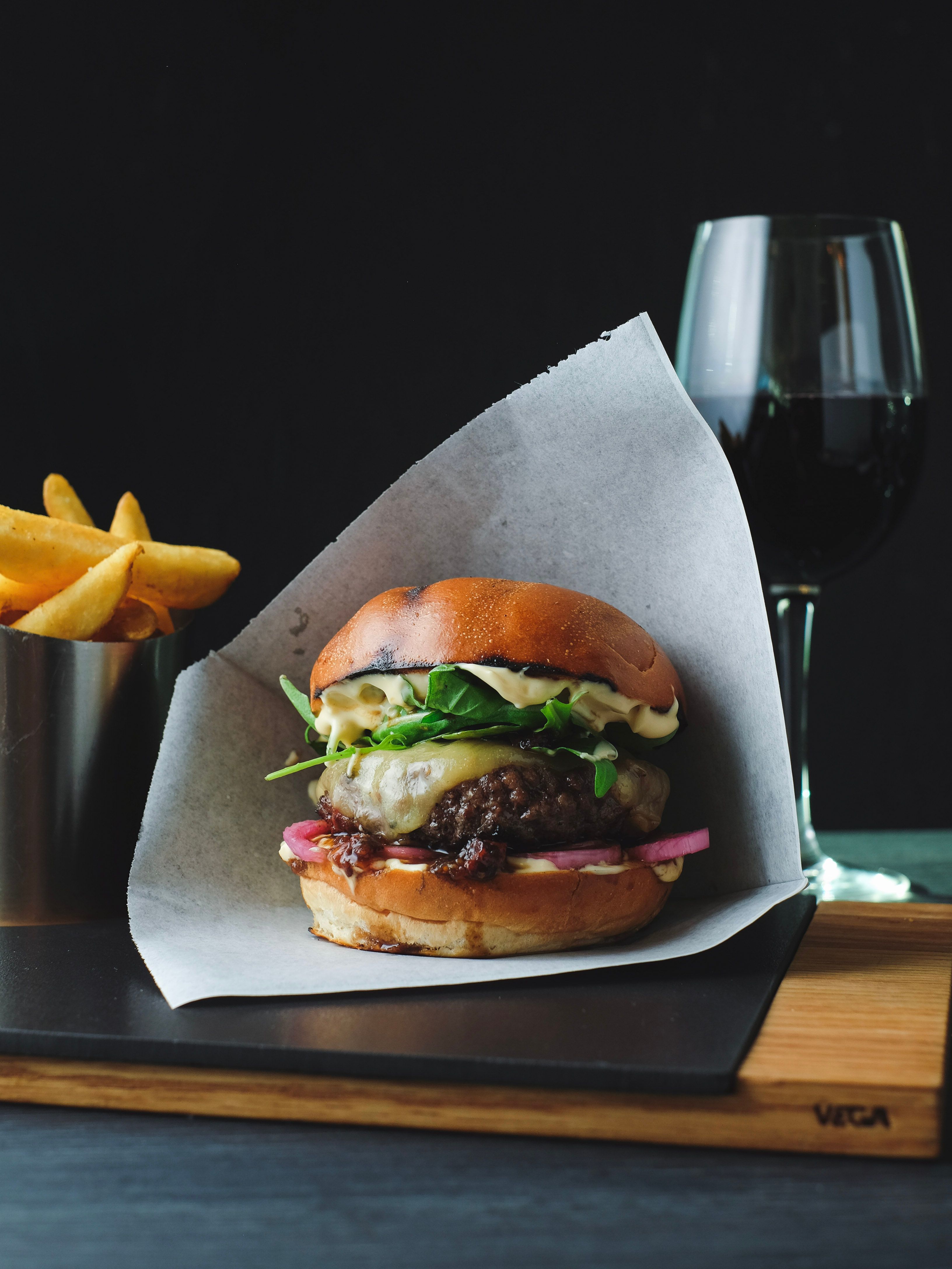 Burgers & Wine Tampere